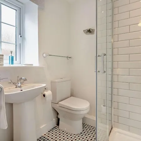 3 Bed In Sz174 بيت للعطل